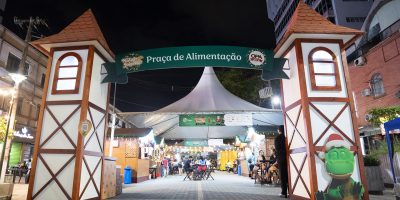 Praça-de-Alimentação